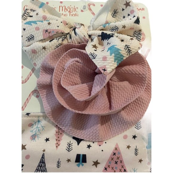 Danbar Global Christmas Bears- 2 Hair Bows & 2 Bibs- NEW - Picture 2 of 4